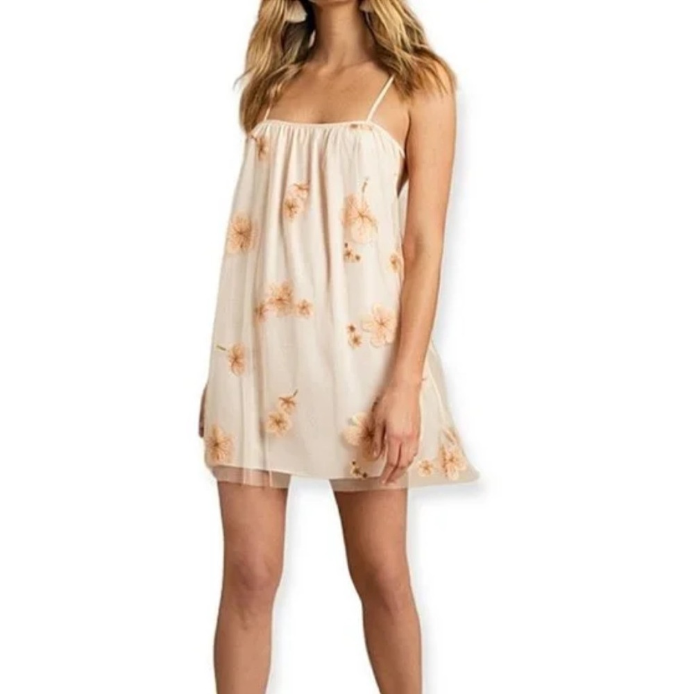 TOBI Donna Floral Embroidered Cream Babydoll Open Back Mesh Mini Dress‎ Size Sm